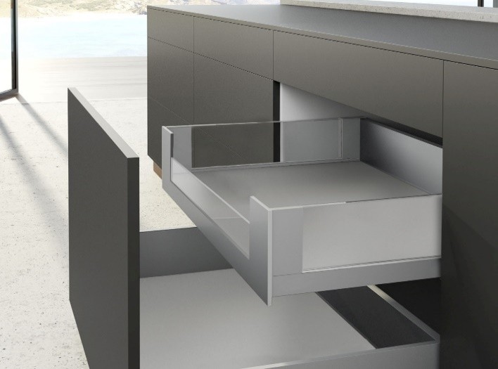Боковина короба AvanTech YOU Inlay, H187, NL350, цвет серебристый, левая