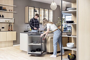 Нижний поворотный механизм FurnSpin S, Silent System, правый